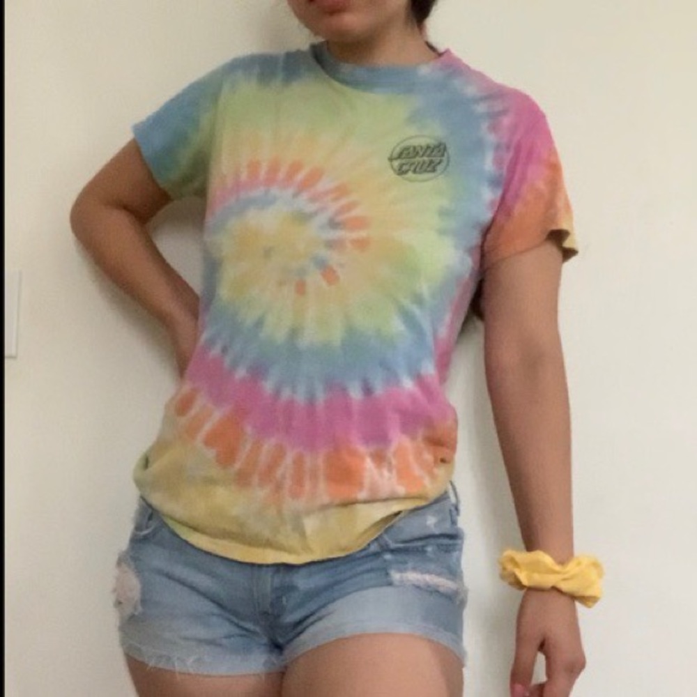 Santa Cruz tie dye 🌷